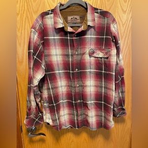 Legendary Whitetail Deer Gear Men’s Flannel size XL